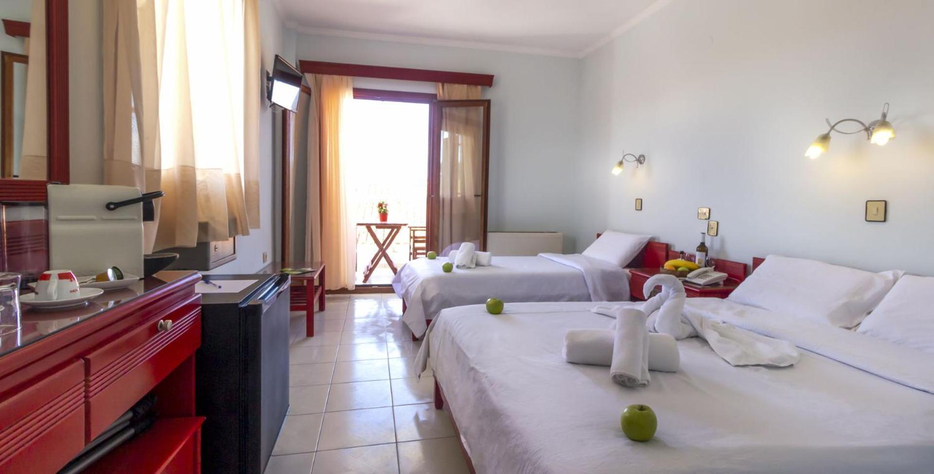 Hotel Odysseas Polychrono Quarto foto